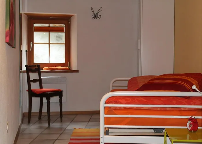 Ca Di Sciavatin Bed & Breakfast San Vittore